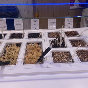 16 Handles - Toppings - Ice Cream & Frozen Yogurt Near Me - Missouri City, Texas 16 Handles - Toppings - Ice Cream & Frozen Yogurt Near Me - Missouri City, Texas