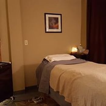 Imagine Holistic Health - Treatment table - Reiki Near Me - Geneva, Illinois Imagine Holistic Health - Treatment table - Reiki Near Me - Geneva, Illinois
