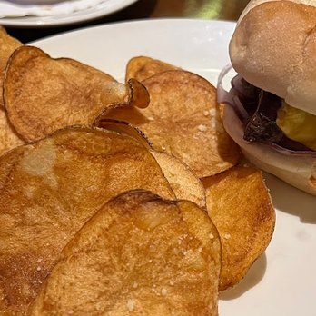 801 Chophouse - Filet Minion slider with truffle chips. Comes with 2 sliders. - Steakhouses Near Me - Omaha, Nebraska