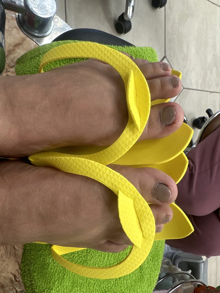 BEYOND NAILS SPA Updated October 2024 28 Photos & 30 Reviews 7442 Little River Tpke