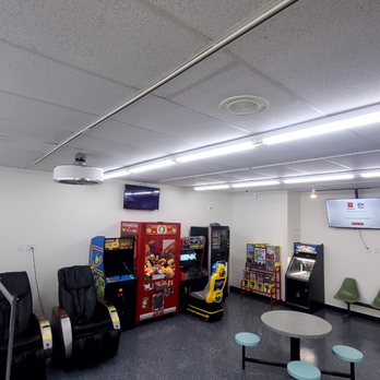 Super Clean Laundromat - Laundromat Near Me - Akron, Ohio Super Clean Laundromat - Laundromat Near Me - Akron, Ohio