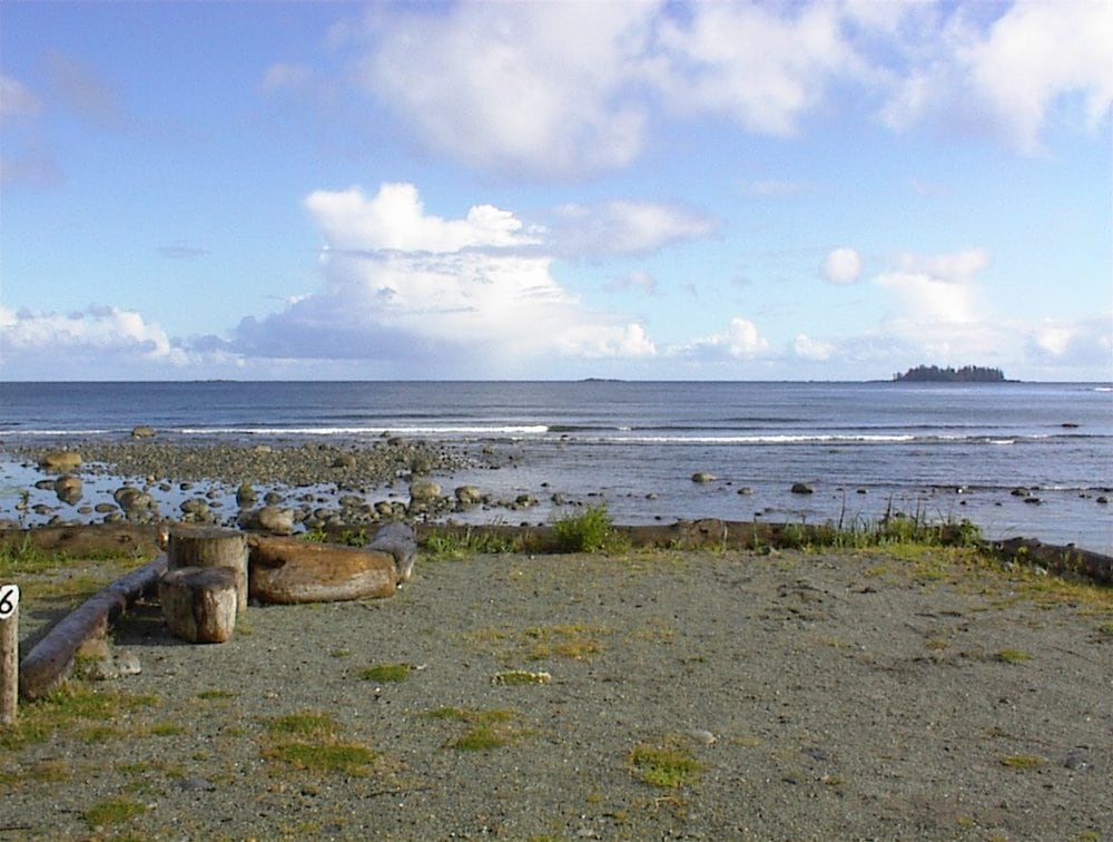 MUSSEL BEACH WILDERNESS CAMPGROUND Mussel Beach, Ucluelet, British