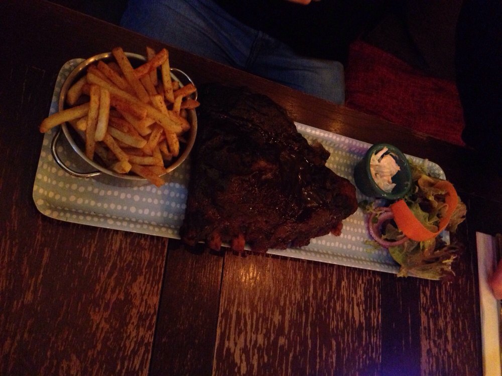 BARRELHOUSE BAR AND GRILL Updated July 2024 12 Photos 35 Smokey Brae, Edinburgh, United