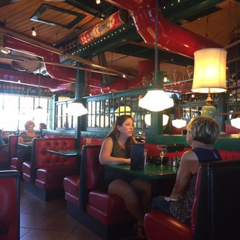 Oregano's - Pizza Near Me - Queen Creek, Arizona