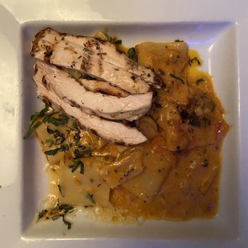 Seasons Restaurant - Vodka pasta with chicken - New American Near Me - Manchester Center, Vermont Seasons Restaurant - Vodka pasta with chicken - New American Near Me - Manchester Center, Vermont