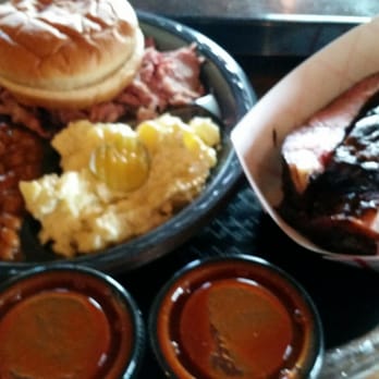 Fat Mans Bar B Que - Pork, ribs, potato salad, baked beans, and sauce - Barbeque Near Me - Cropwell, Alabama Fat Mans Bar B Que - Pork, ribs, potato salad, baked beans, and sauce - Barbeque Near Me - Cropwell, Alabama