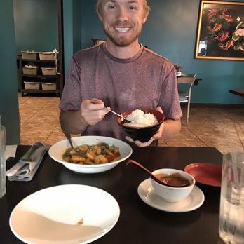 9 Roses - Curry shrimp and rice - Chinese Near Me - Gretna, Louisiana 9 Roses - Curry shrimp and rice - Chinese Near Me - Gretna, Louisiana