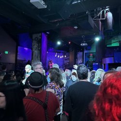 Hawg Heaven BBQ & Gastro Pub - Dance floor