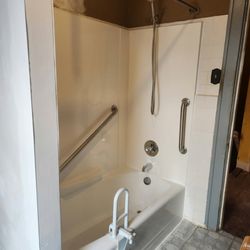 Pittsburgh Bathtub Refinishing - AFTER