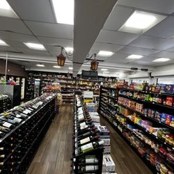 Wolf's Liquor