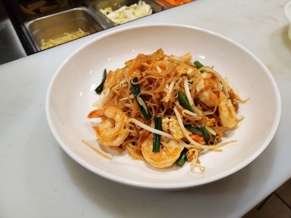Thai & Noodle Outlet
