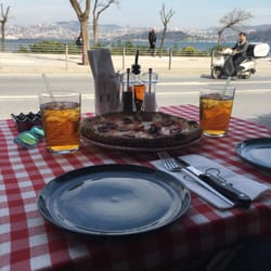 Pizza Emirgan - Namı değer Gizli Kalsın da ... Sucuklu pizza 32₺