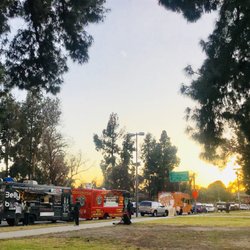 North Hollywood Food Truck Collective - Food trucks