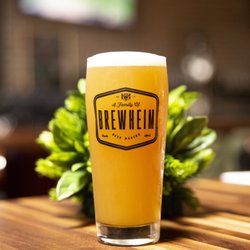 Brewheim Beer Makers - Moral Loral: Loral Hazy IPA