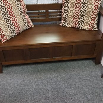 Pasadena Indoor Flea Market - NEW Entry bench with storage underneath - Flea Markets Near Me - Pasadena, Texas Pasadena Indoor Flea Market - NEW Entry bench with storage underneath - Flea Markets Near Me - Pasadena, Texas