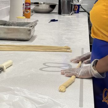 Auntie Anne's - Pretzels Near Me - Houston, Texas