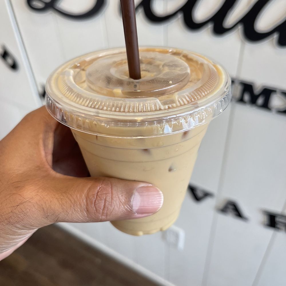 Lavender iced latte