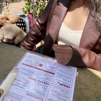 Barrett Plastic Surgery - month8: So Flat! I also tried losing the weight like he suggested and that just made my mental health even worse! Be careful! - Cosmetic Surgeons Near Me - Beverly Hills, California