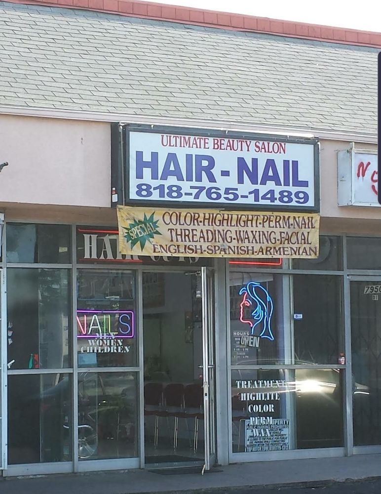 Ultimate Beauty Salon, Los Angeles Roadtrippers