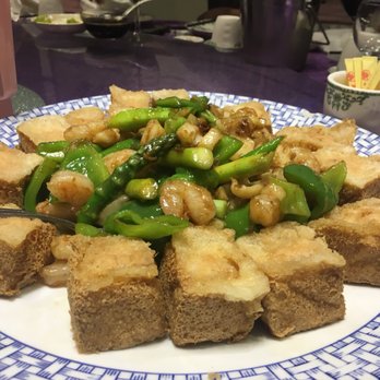 Golden Lake Pavilion - Dim Sum Near Me - Flushing, New York Golden Lake Pavilion - Dim Sum Near Me - Flushing, New York