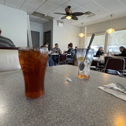 Pitt Stop Diner & Pizzeria - Interior