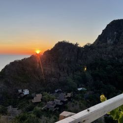 Cauayan Resort - Sunset hike