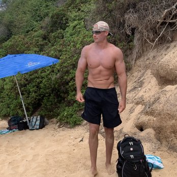 Little Beach, Maui - This is the scum bag that videoed me and multiple others including yesterday.. - Beaches Near Me Little Beach, Maui - This is the scum bag that videoed me and multiple others including yesterday.. - Beaches Near Me
