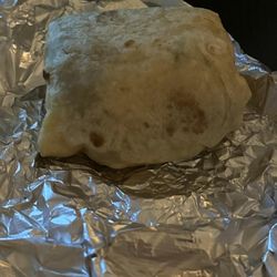 Salsarita's Fresh Mexican Grill - After eating this burrito, I had to run to the restroom. Salsarita's is becoming worse than Chipotle.