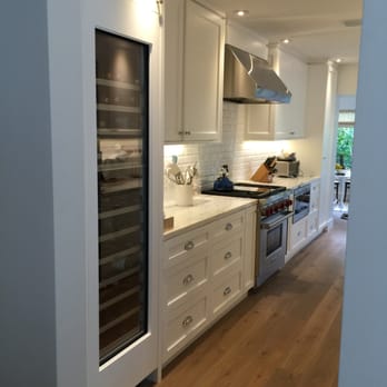 Gam Woodwork - Shaker Style Kitchen Cabinets - Carpenters Near Me - Miami, Florida Gam Woodwork - Shaker Style Kitchen Cabinets - Carpenters Near Me - Miami, Florida