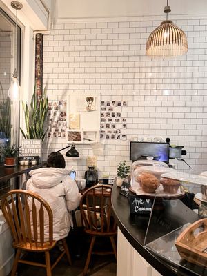 Phinista Cafe by null