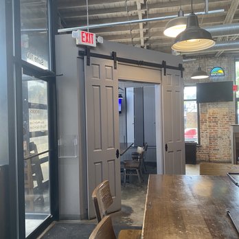 Bibb St Pizza Company - Private room fits 8-10 people. - Pizza Near Me - Montgomery, Alabama Bibb St Pizza Company - Private room fits 8-10 people. - Pizza Near Me - Montgomery, Alabama