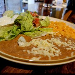 El Cerrito Cocina Mexicana - Beans, cheese, rice, lettuce, tomato, guacamole