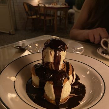 Pastis Miami - Profiteroles - French Near Me - Miami, Florida
