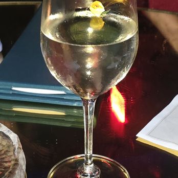 Nubeluz - Cocktail Bars Near Me - New York, New York