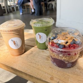 Kos Coffee - Peanut Butter Latte Matcha Tea Latte Açaí Berry Bowl : Acai, granola, banana, strawberry, blueberry, peanut butter, organic honey - Acai Bowls Near Me - San Diego, California Kos Coffee - Peanut Butter Latte Matcha Tea Latte Açaí Berry Bowl : Acai, granola, banana, strawberry, blueberry, peanut butter, organic honey - Acai Bowls Near Me - San Diego, California