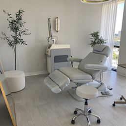 Treatment room Treatment room