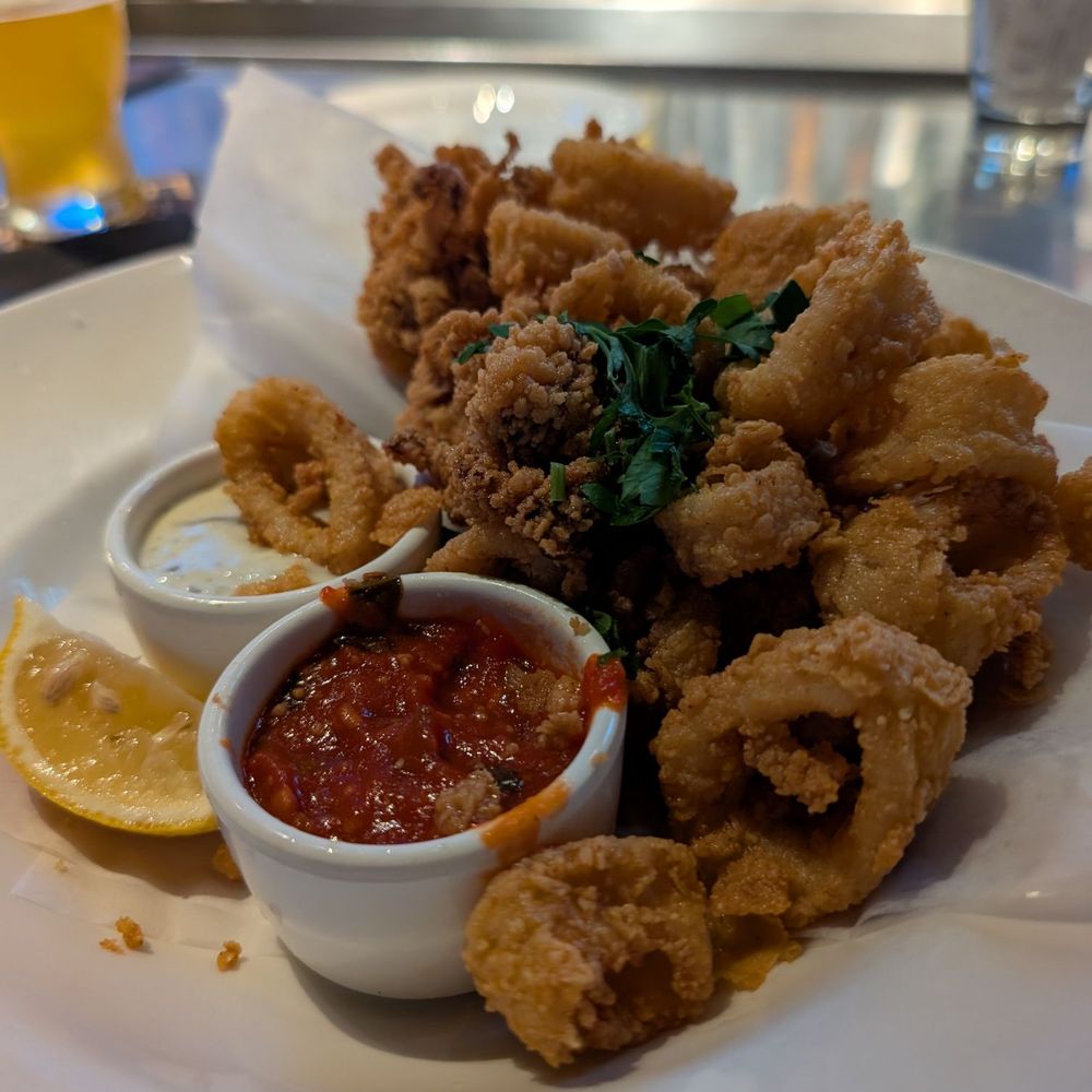 Yard House - Calamari rings were so so - New American Near Me - Honolulu, Hawaii Yard House - Calamari rings were so so - New American Near Me - Honolulu, Hawaii