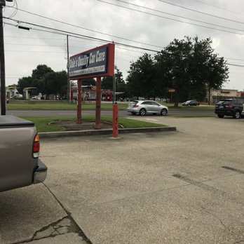 Dales Quality Car Care - Road sign - Tires Near Me - Harvey, Louisiana Dales Quality Car Care - Road sign - Tires Near Me - Harvey, Louisiana