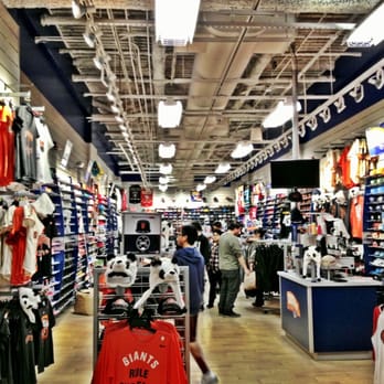 Lids - Accessories Near Me - San Francisco, California