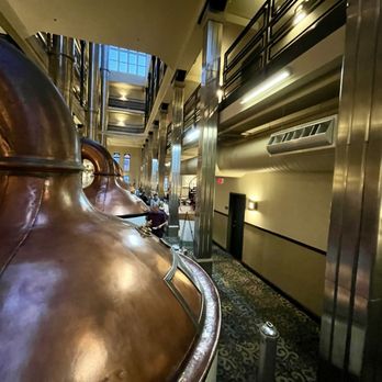 Brewhouse Inn & Suites - Hotels Near Me - Milwaukee, Wisconsin Brewhouse Inn & Suites - Hotels Near Me - Milwaukee, Wisconsin