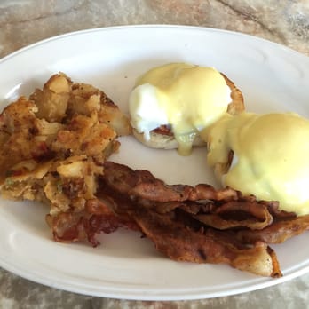 Eggty 8 Cafe - Eggs Benedict with side of bacon. - American Near Me - Fort Lee, New Jersey Eggty 8 Cafe - Eggs Benedict with side of bacon. - American Near Me - Fort Lee, New Jersey