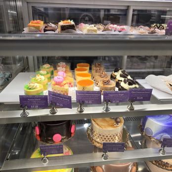Deerfields Bakery - Deerfield - Bakeries Near Me - Deerfield, Illinois Deerfields Bakery - Deerfield - Bakeries Near Me - Deerfield, Illinois