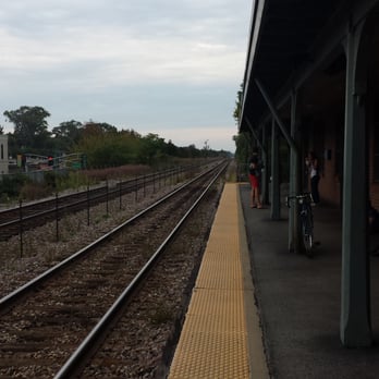 Metra Metropolitan Rail - Train Stations Near Me - Evanston, Illinois Metra Metropolitan Rail - Train Stations Near Me - Evanston, Illinois