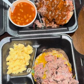 Tony's Barbecue & Steak House - Brisket baked potatoes - Barbeque Near Me - Channelview, Texas Tony's Barbecue & Steak House - Brisket baked potatoes - Barbeque Near Me - Channelview, Texas