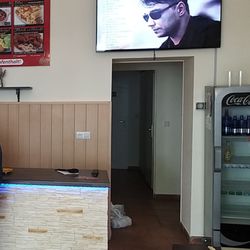 Cafe Pelmeni