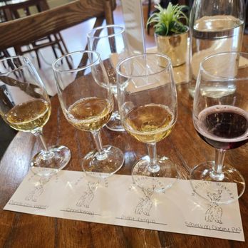 Manitou Winery - Wineries Near Me - Manitou Springs, Colorado Manitou Winery - Wineries Near Me - Manitou Springs, Colorado