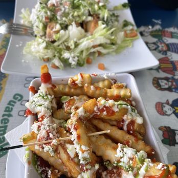 El Chapin - Papas Locas - Latin American Near Me - Durham, North Carolina