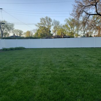 Royal Fence - Fences & Gates Near Me - South Elgin, Illinois