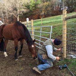 Doolan Fence  - Square knot horse fence