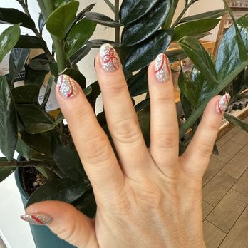Vintage Nail Bar - Nail Salons Near Me - Charlotte, North Carolina